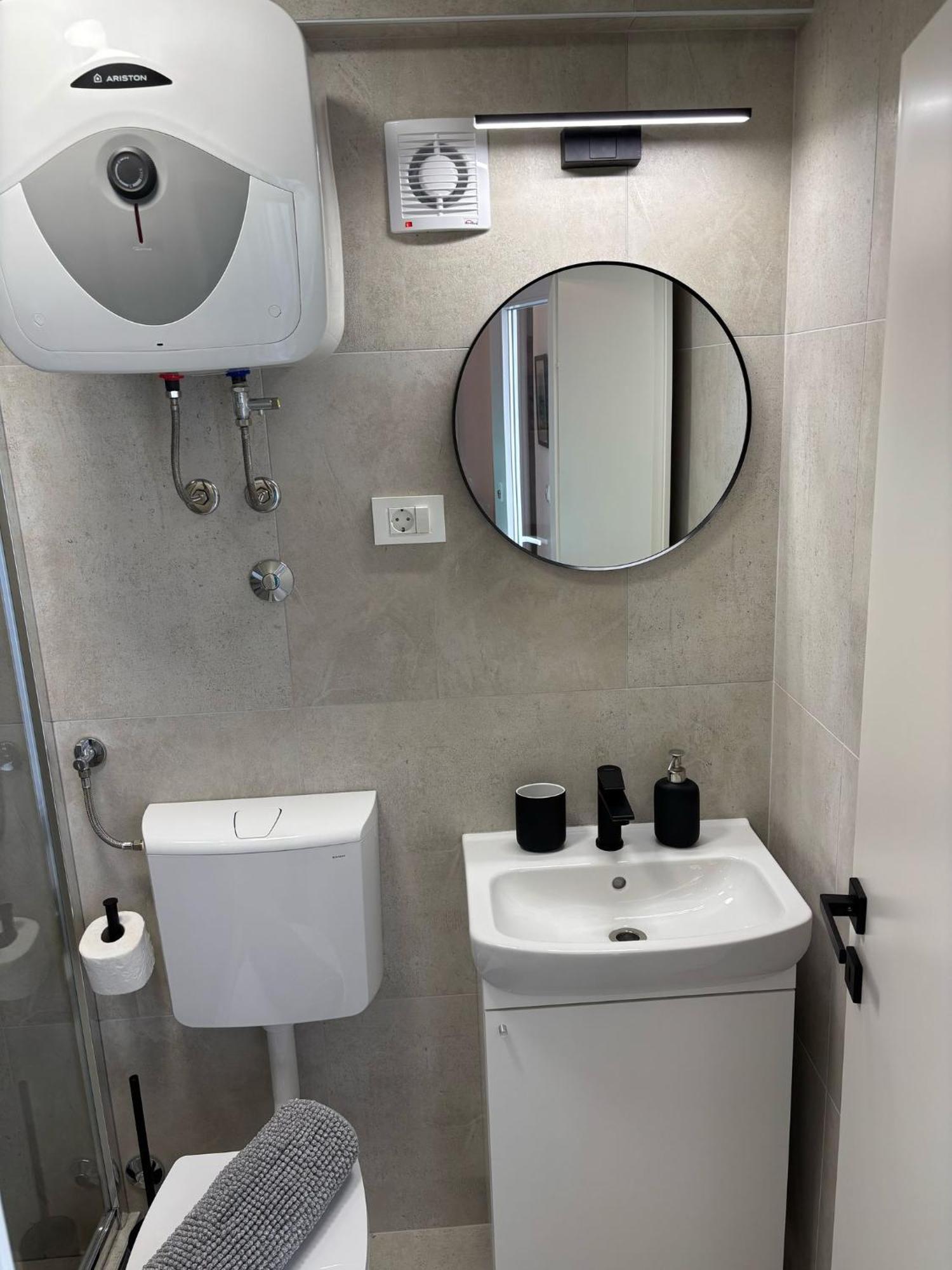 Apartment Ana Вис Экстерьер фото
